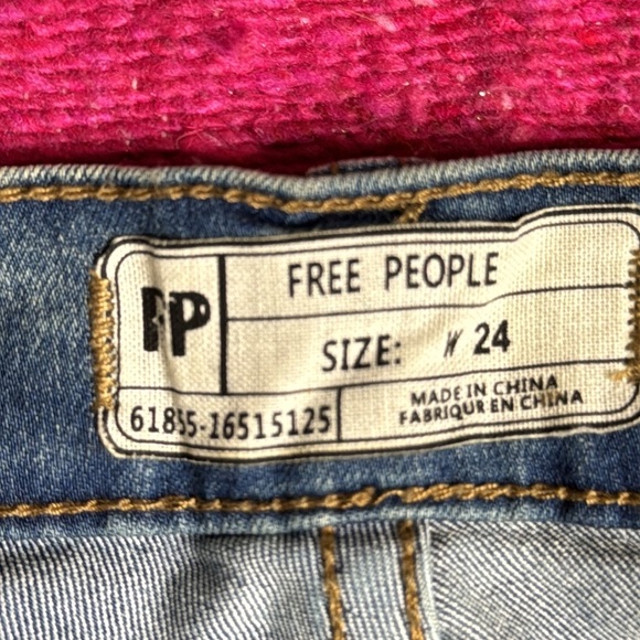Free People Women's Flared Bell Bottom Blue Jeans size 24 - Picture 3 of 12